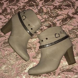 Jennifer Lopez Ankle Boots